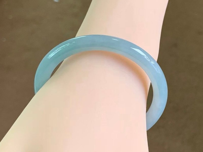 冰种 天然翡翠 缅甸 A玉 玉镯 • 冰种蓝翡翠圆镯 - 手链/手环 - 玉石 蓝色