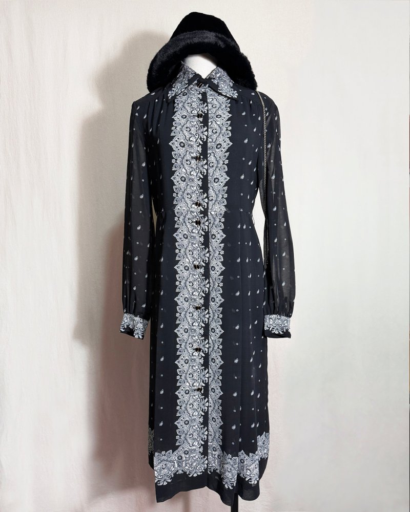 两穿开扣式图腾长袖古着洋装/ 国外带回 VINTAGE - 洋装/连衣裙 - 聚酯纤维 黑色