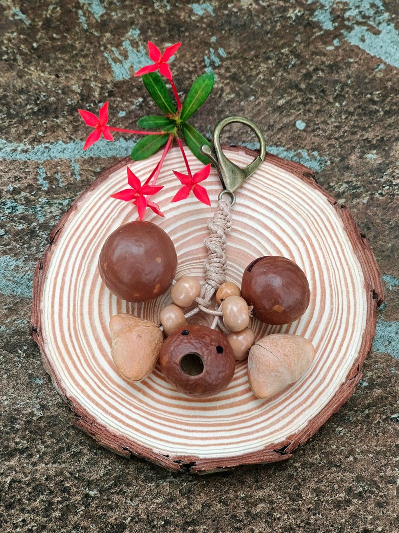 澳洲胡桃及黄花夹竹桃摇铃 - 钥匙链/钥匙包 - 植物.花