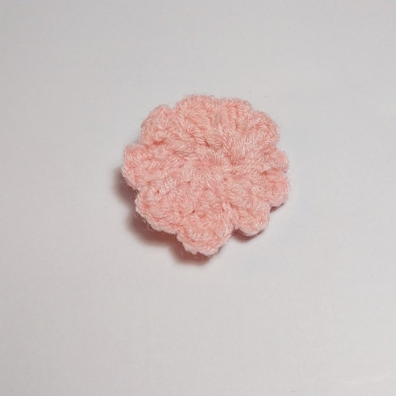Pink Flower Pin Cloth Decoration Handmade - 胸针 - 其他人造纤维 粉红色