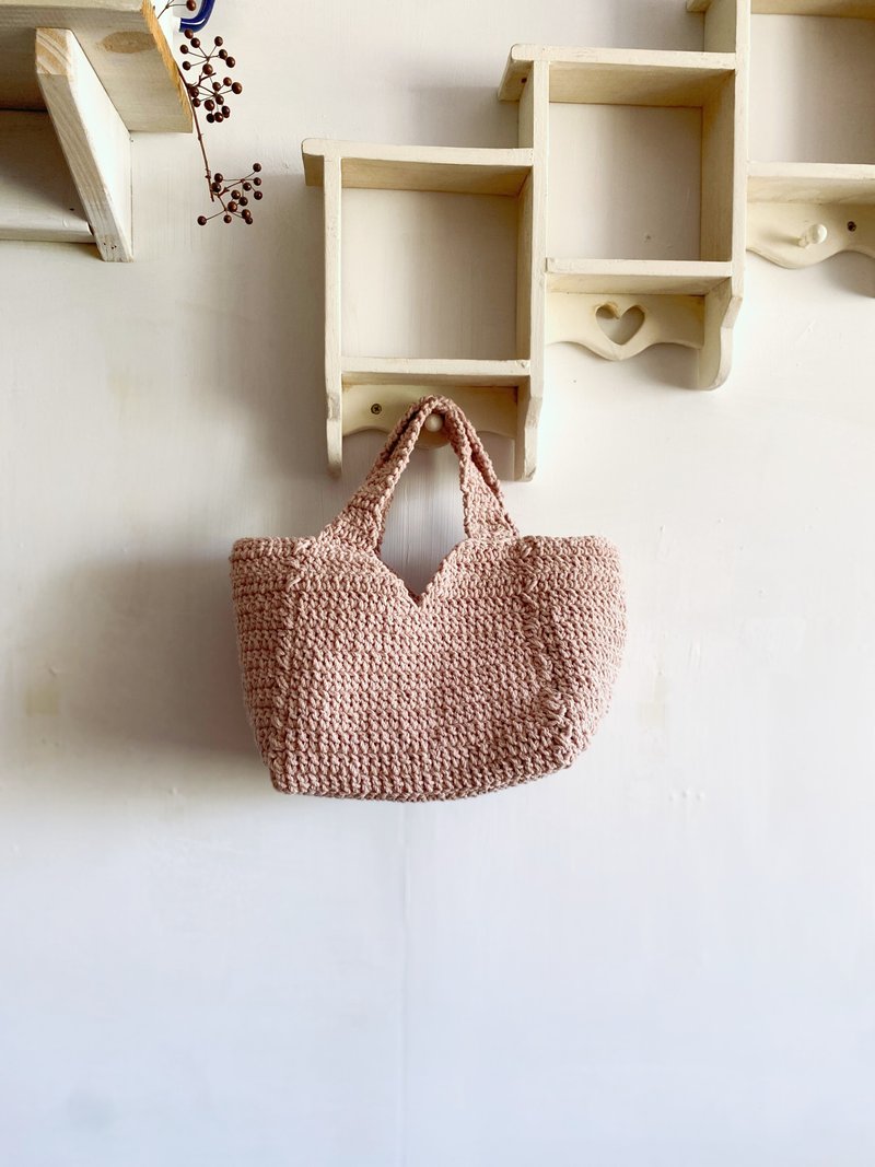 【好日手作】Handmade。手工韩国线材编织奶茶色方底手提包 - 手提包/手提袋 - 棉.麻 卡其色