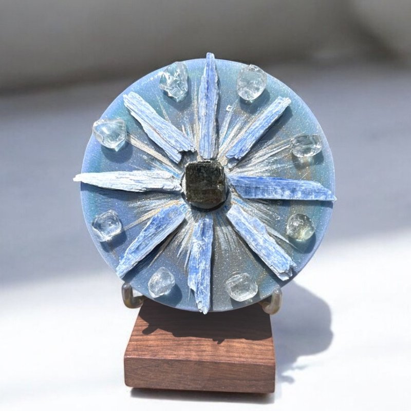 星耀灵光 蓝晶石能量晶盘 招财水晶 办公室开运 - 摆饰 - 水晶 蓝色