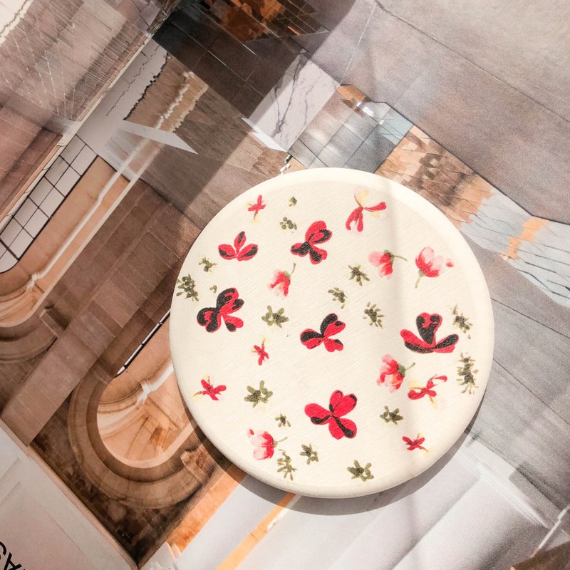 【幸运草】天然圭藻土|瞬吸水杯垫|SGS台湾制造|原色纸盒 - 杯垫 - 环保材料 红色