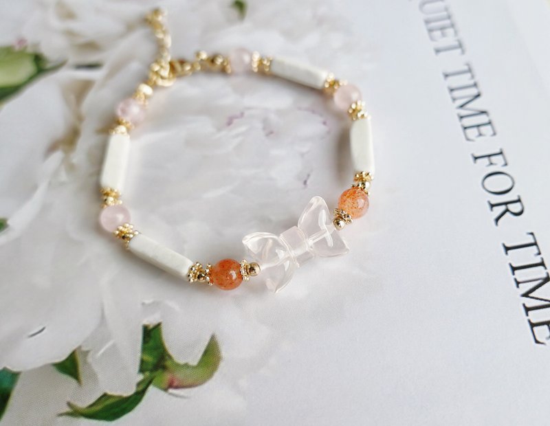 蝴蝶结 // 粉晶蝴蝶结、粉摩根、金草莓、白松石 14k包金 - 手链/手环 - 水晶 多色