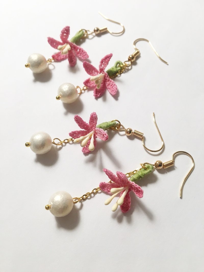 *My Fancy Handmade*手鈎紫荆花耳环 - 耳环/耳夹 - 绣线 粉红色