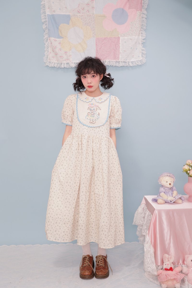 古着少女感 刺绣花瓣领碎花连身裙 - 洋装/连衣裙 - 其他材质 白色