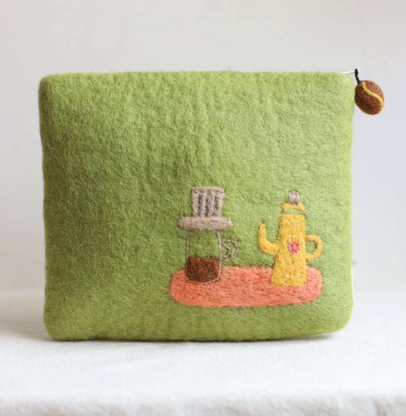 羊毛出在羊山上 羊毛毡 万用包 大尺寸 咖啡 - 手拿包 - 羊毛 绿色