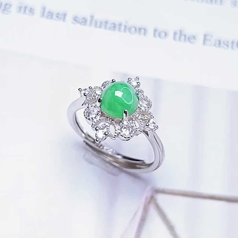 |蕾丝阳绿|缅甸A货翡翠细糯冰阳绿馒头蛋面6.7mm纯银蕾丝戒指 - 戒指 - 玉石