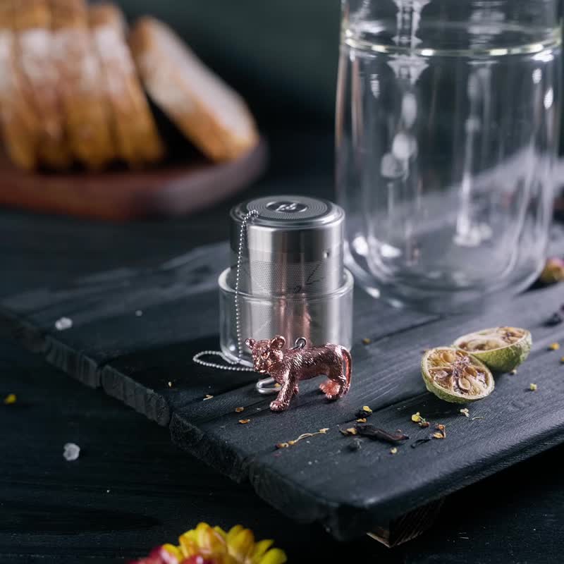 01LIV不锈钢滤茶器 CHICHI滤茶桶 玫瑰金狮子吊饰带瓷碗 原创设计 - 茶具/茶杯 - 不锈钢 金色