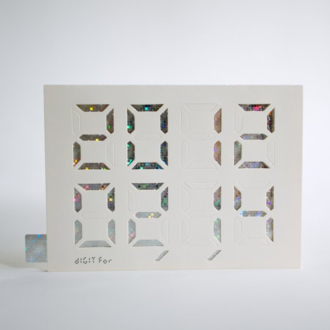 耶诞新年交换礼物/‘自己动手戳纪念日’Digit Card / 数字卡片 雷射缤纷版＿数位白 - 卡片/明信片 - 纸 白色