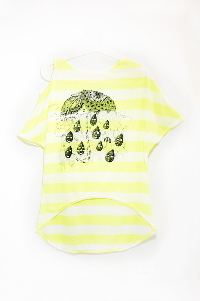 手感夏日单露肩条纹旅行T - 雨季的庆典 ( 阳光萤光黄 ) - 女装 T 恤 - 棉．麻 黄色