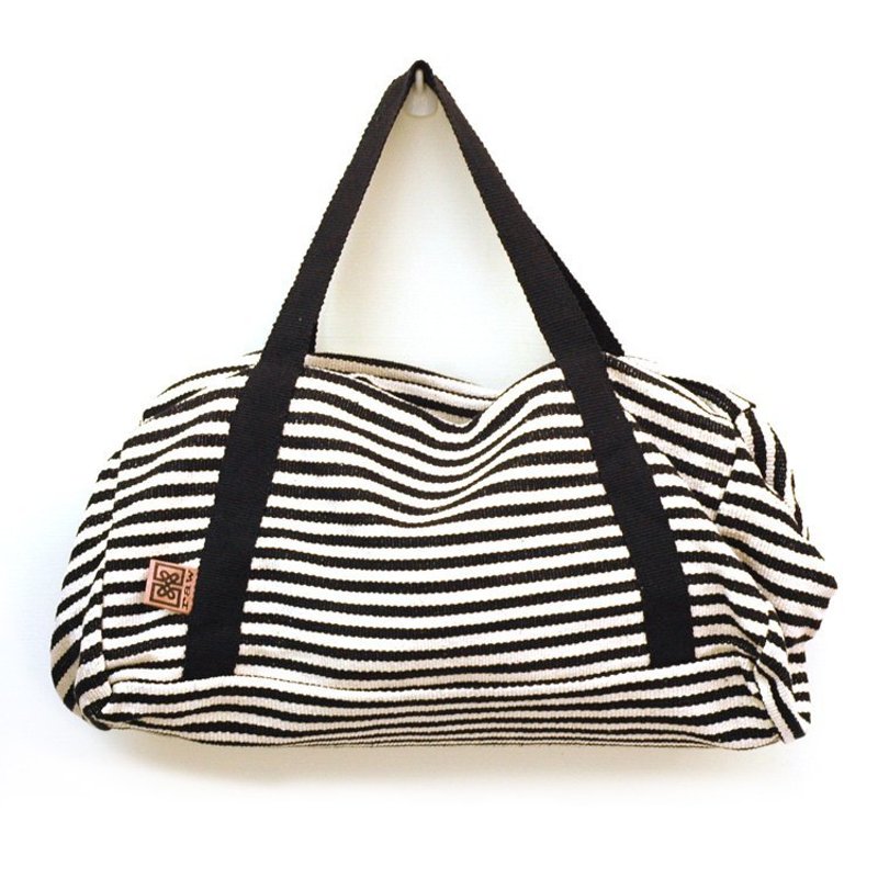 纯棉手织包-great bags for light travel-黑白条纹 - 侧背包/斜挎包 - 棉．麻 黑色