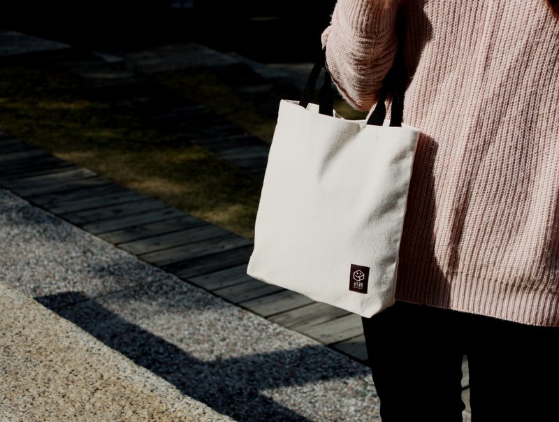 【GOODO 好务】手作×胚布 手提包 - 手提包/手提袋 - 棉．麻 白色