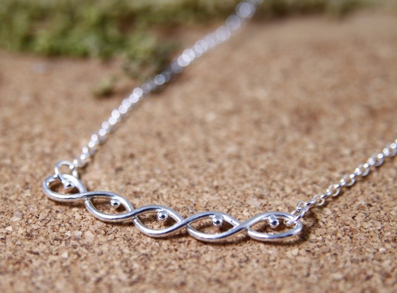 【微笑】简约款锁骨链/纯银项链/Sterling Silver Necklace/Smile - 锁骨链 - 纯银 银色