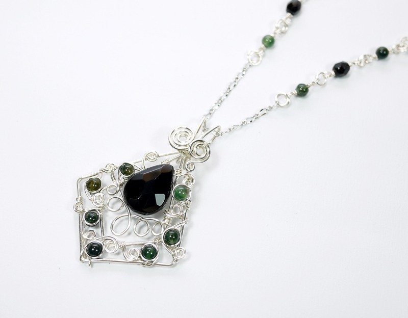 黑夜之美 - 项链 - 其他金属 