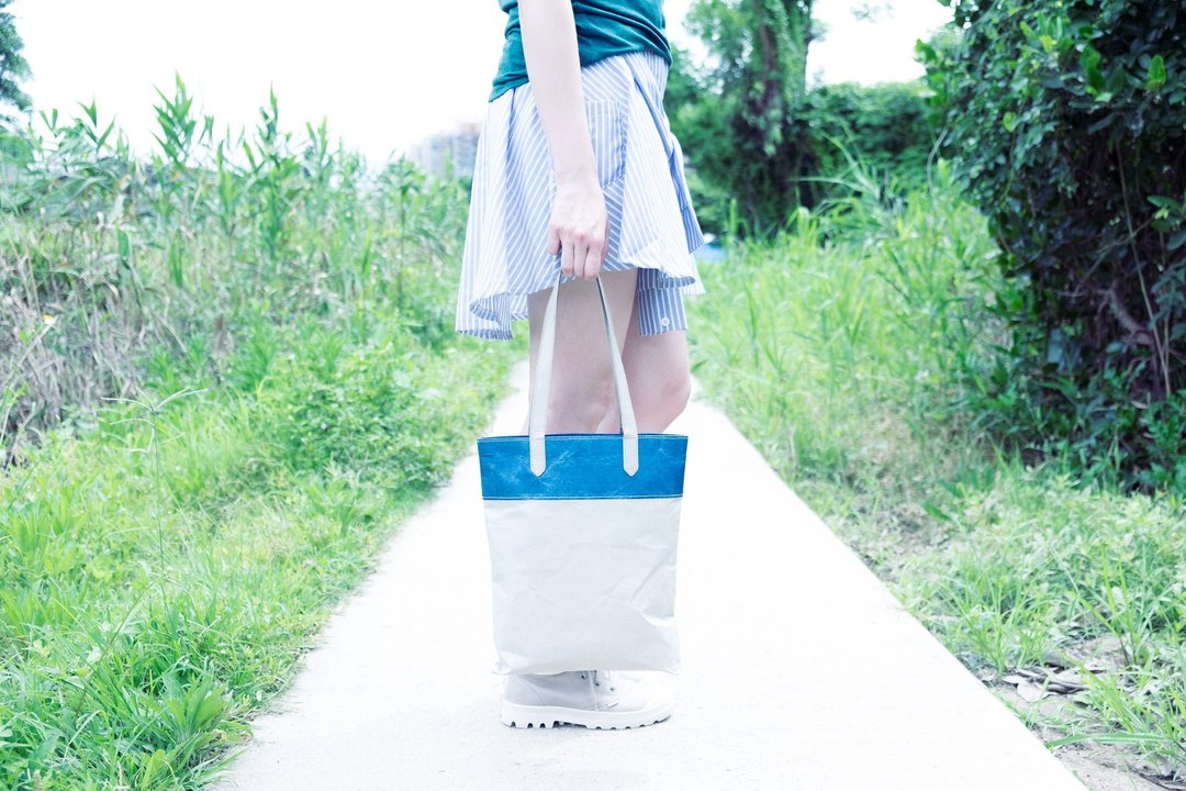 ◬ 集色 | patchwork 系列 ◬ 手提包 tote bag － 水洗牛皮纸/皮革纸产品 - 侧背包/斜挎包 - 纸 灰色