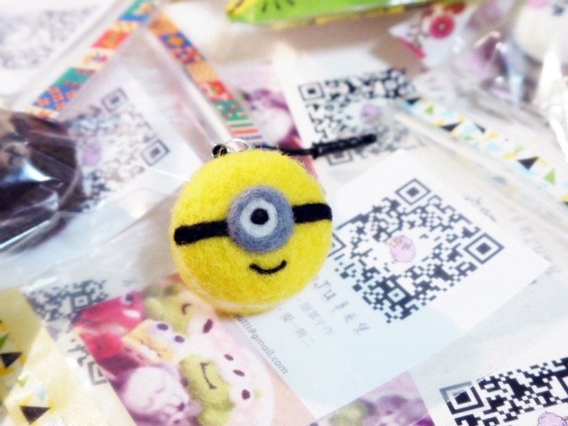 Hanju's羊毛儿。手作 DIY 单眼小黄怪 马卡龙系列 羊毛毡 手机吊饰/防尘塞/强力磁铁 - 玩偶/公仔 - 羊毛 黄色