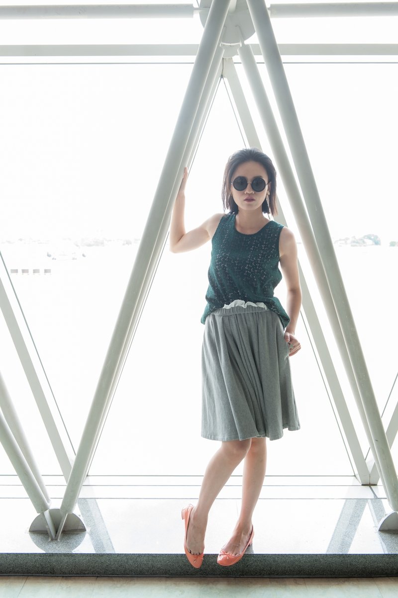 Audrey 荷叶蕾丝无袖上衣 - 女装上衣 - 其他材质 绿色