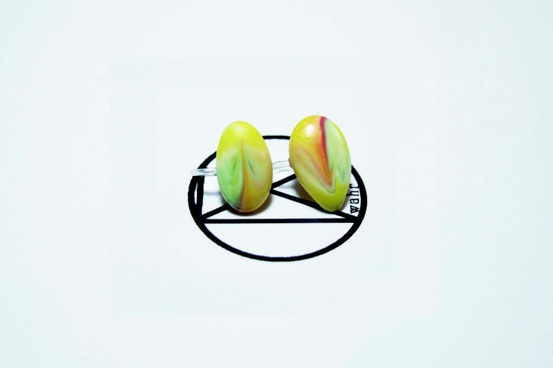 【Wahr】夹式-黄耳环(一对) - 耳环/耳夹 - 其他材质 多色