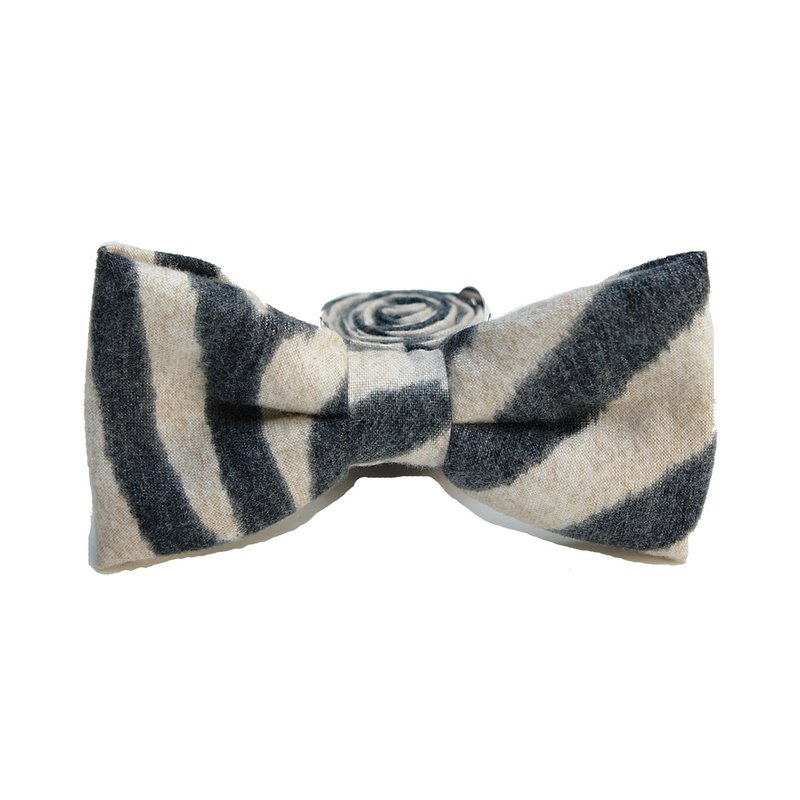 StoneasChic 秋冬 斑马纹 刷毛 啾啾 领结 bow Tie - 领带/领带夹 - 棉 卡其色