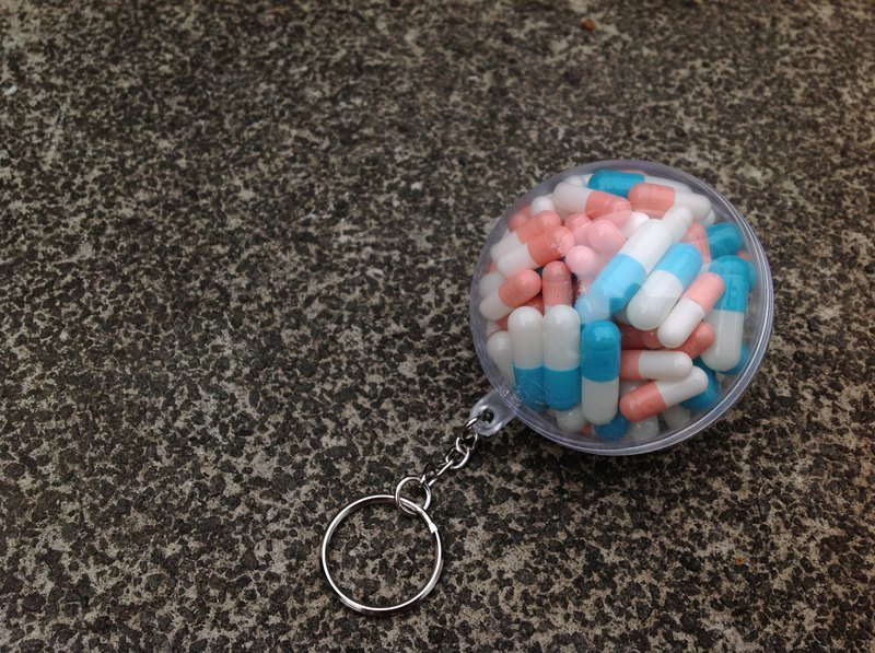 球救系列钥匙圈——草莓苏打 - 钥匙链/钥匙包 - 压克力 多色