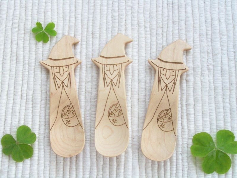 日本藤芸童话故事系列- 巫婆 - 餐刀/叉/匙组合 - 木头 多色