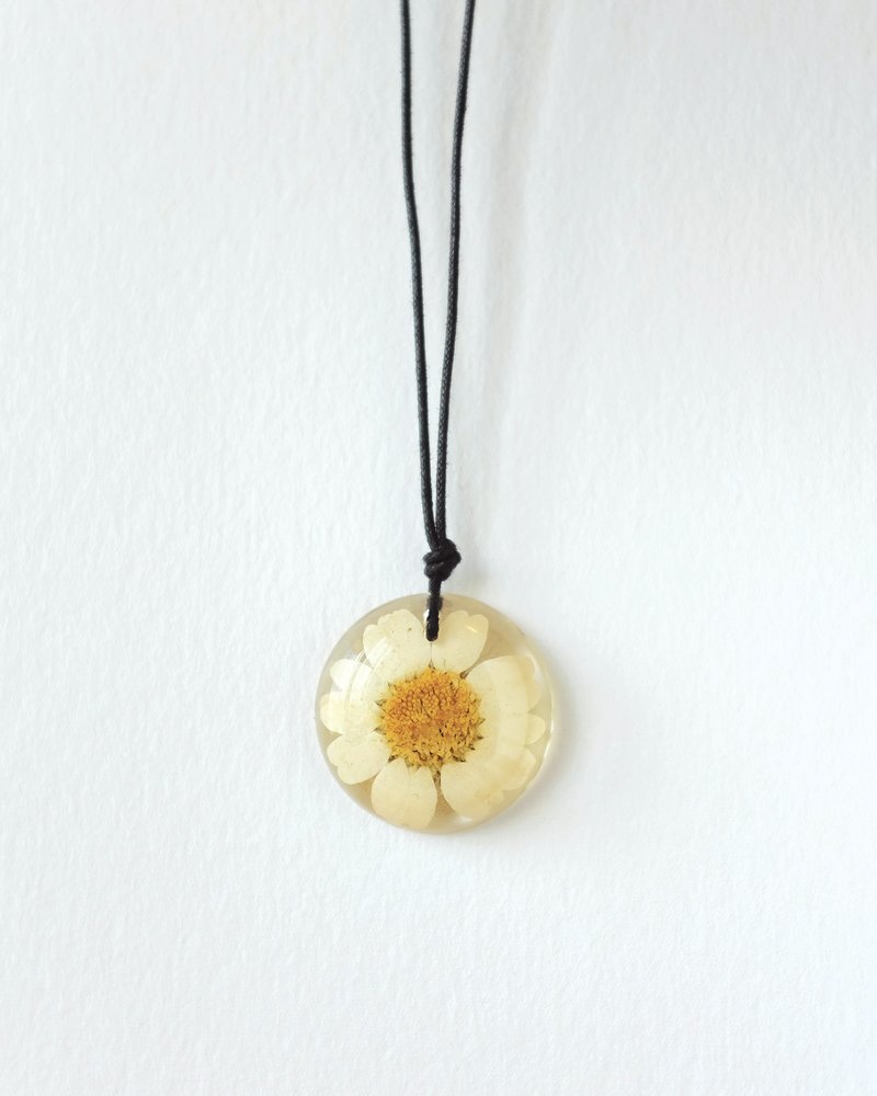 －Nymph Shine－押花颈链【白菊】 - 颈链 - 塑料 