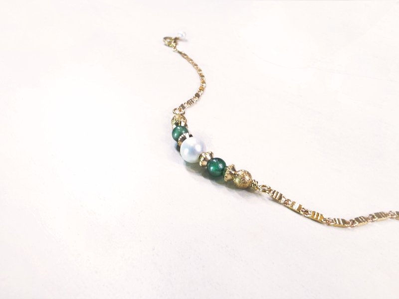 『典藏传承』 女人韵味祖母绿石手链  手工复古黄铜 - 手链/手环 - 其他金属 绿色