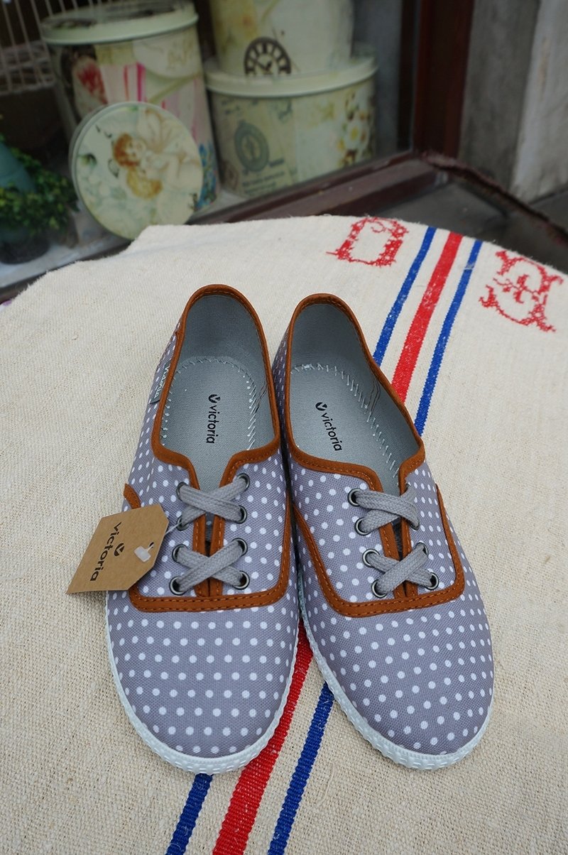 victoria西班牙国民手工鞋-浅灰点点GRIS(鞋带款)(绝版)39号 - 女款休闲鞋 - 棉．麻 灰色