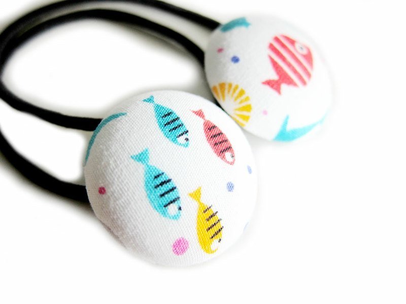 手作布包钮扣发束发圈 深海小鱼 - 发饰 - 其他材质 白色