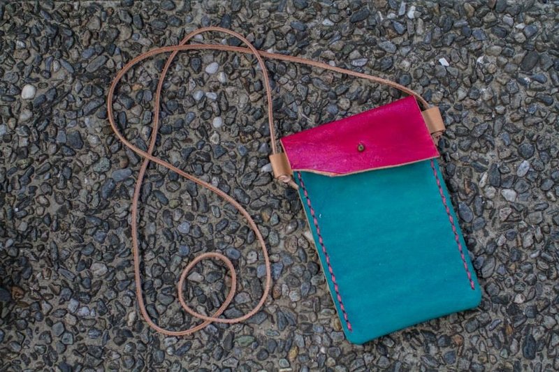 娜塔莉的手机儿皮外套/ iPhone6 皮套_真皮手工缝制 手染牛皮_圣诞礼物 - 手机壳/手机套 - 真皮 