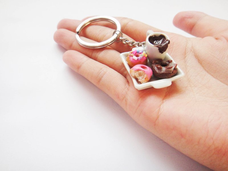 甜甜圈钥匙圈 - 钥匙链/钥匙包 - 粘土 粉红色