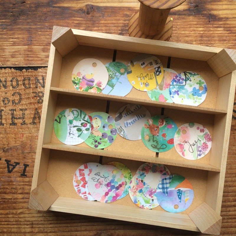 Fion Stewart 和纸圆贴  一套2款 - 贴纸 - 纸 多色