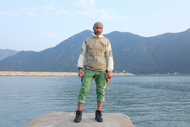 EARTH.er  │"EBONY MARINE"防风外套 ● "EBONY MARINE" Poncho Jacket│ :: 香港原创设计品牌 :: - 中性连帽卫衣/T 恤 - 棉．麻 灰色