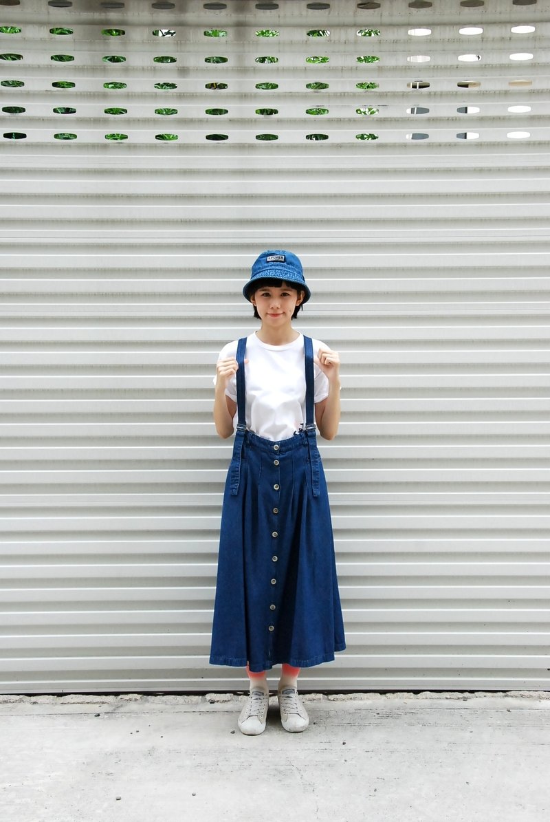 背后叉叉牛仔吊带裙 - 裙子 - 其他材质 