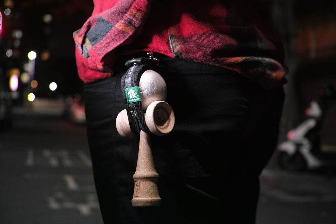 环保单车内胎剑玉套 (有字款) Kendama holder - 其他 - 其他材质 黑色