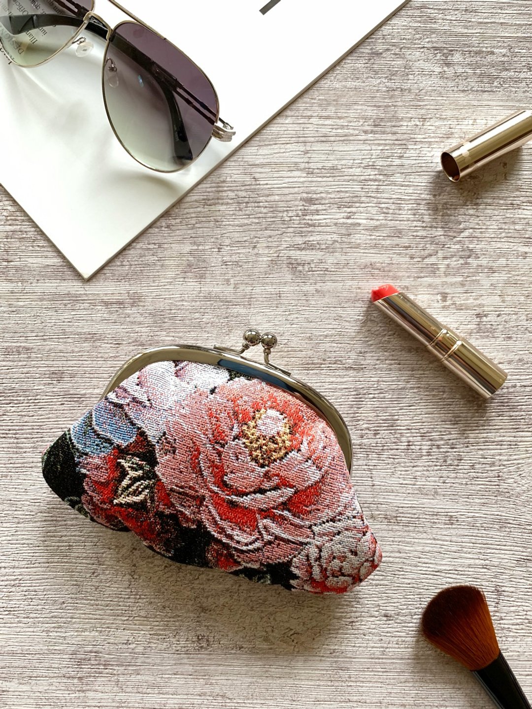零钱包 / 印章收纳 / airpods /  防泼水 缇花 复古牡丹 大口金包 - 零钱包 - 其他材质 粉红色