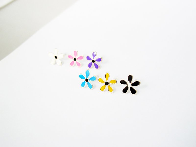 花朵耳环 缤纷花恋 花朵 925纯银耳环 -64DESIGN银饰 - 耳环/耳夹 - 纯银 多色