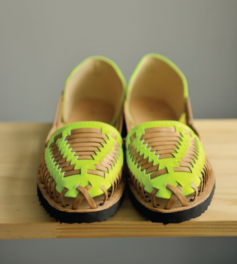 Ix Style Woven Leather Huarache Sandal in Neon Green 手工编织凉鞋 - 萤光绿 US 6 - 男女凉鞋 - 真皮 绿色