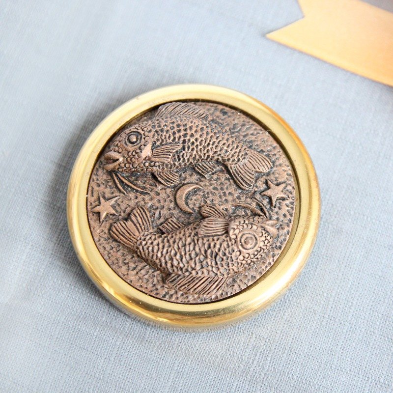 ◤Vintage早期英国手工金属星座纸镇-双鱼(瑕疵品) - 其他 - 其他金属 金色