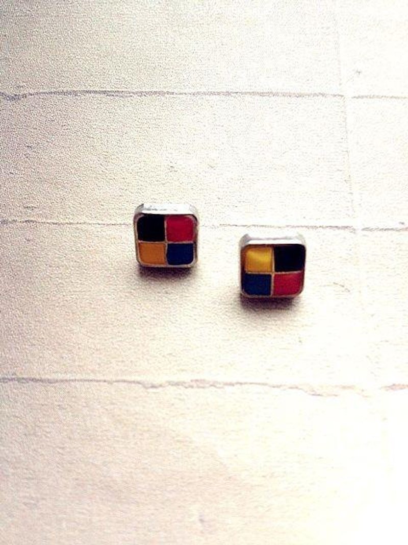 ﹉karbitrary﹉ ▲ ---⊕--- 复古马赛克耳环   情人节 礼品 - 耳环/耳夹 - 其他金属 多色