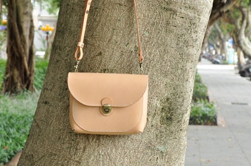 SB03　Anahi 斜背包 - 侧背包/斜挎包 - 真皮 咖啡色