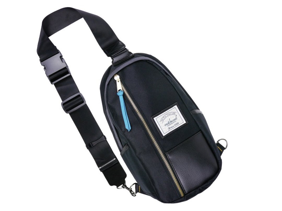 质感皮革小包 Hunter Shoulder Bag 皮革款 单肩后背包 礼物 - 侧背包/斜挎包 - 防水材质 黑色