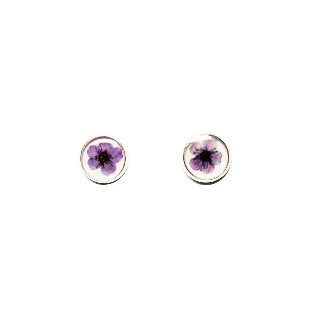 Classic Pressed Flower Earrings (经典押花耳环) - 耳环/耳夹 - 其他金属 紫色