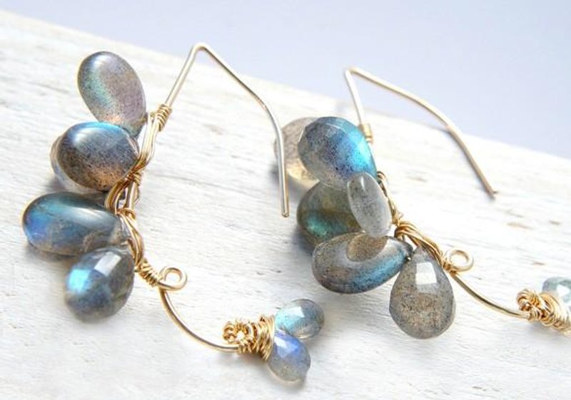 Ruffle of labradorite earrings 14kgf - 耳环/耳夹 - 宝石 灰色