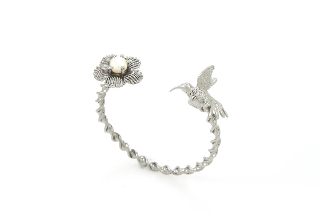 Humming Bird Bangle - black ruthenium - 手链/手环 - 其他金属 黑色