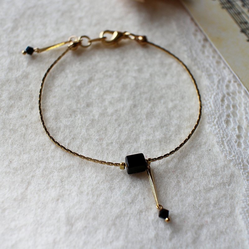 EF简约NO.3 Black Chic黑色小长方手链 - 手链/手环 - 其他材质 黑色