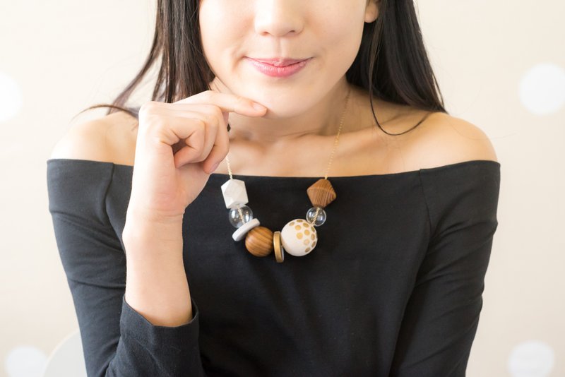 FELICE - 玻璃球 手绘木珠 颈链 - 颈链 - 玻璃 金色