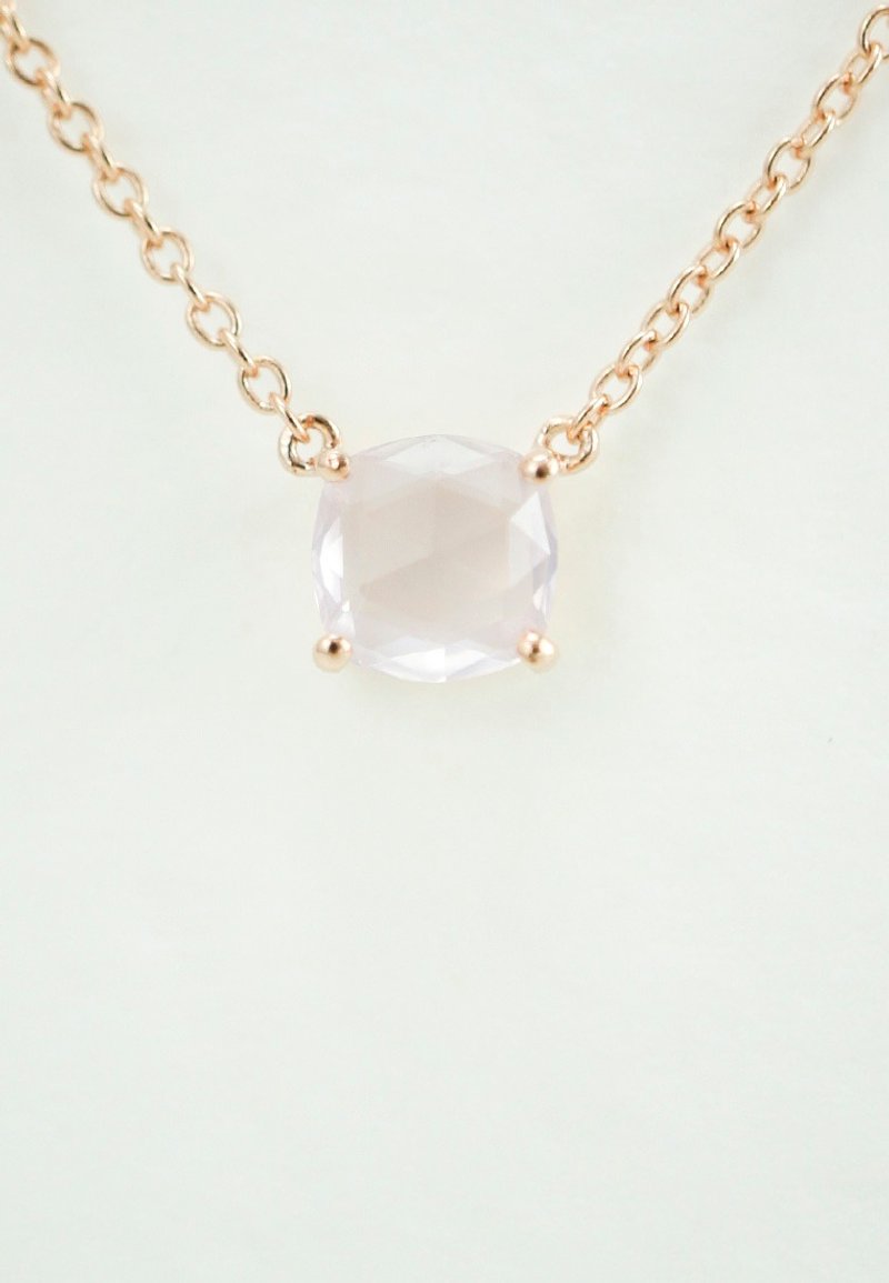 仰角 - 6mm 枕形玫瑰刻切割粉晶纯银电18K 玫瑰金颈链 - 项链 - 宝石 粉红色