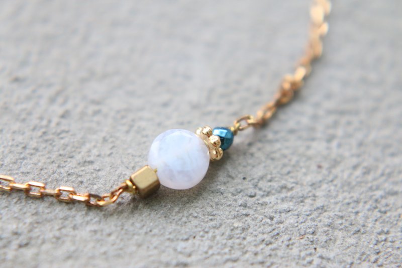 <☞ HAND IN HAND ☜> 蓝纹玛瑙-原点 黄铜手链（0433） - 手链/手环 - 宝石 蓝色